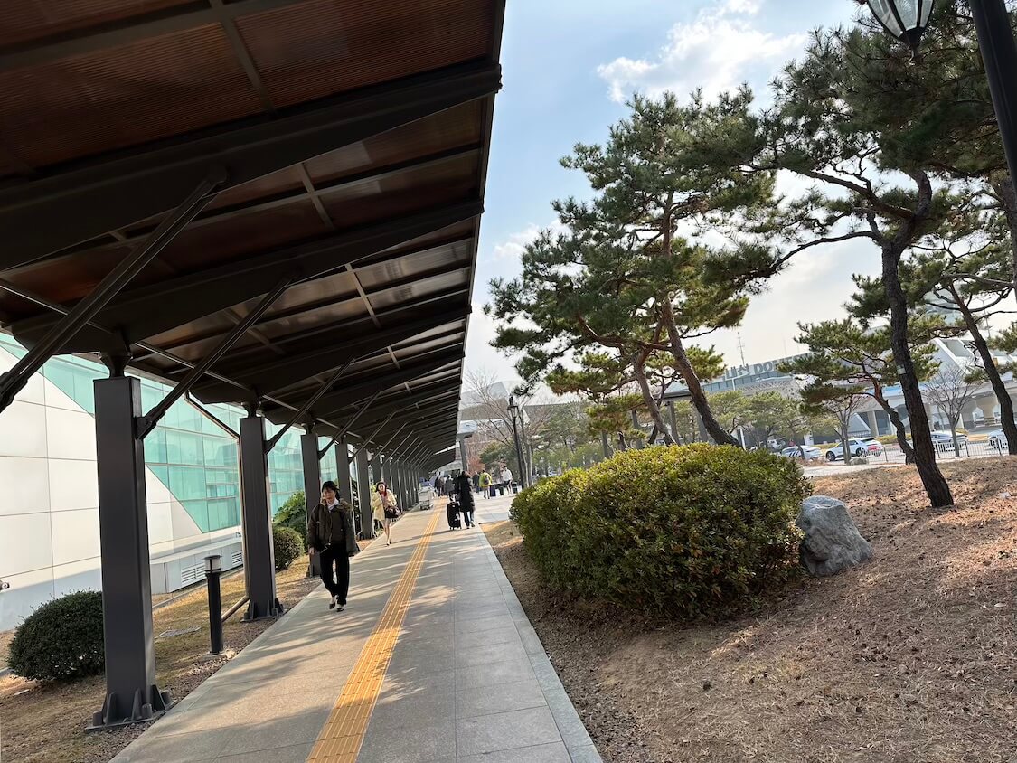 金海空港で時間の潰し方。釜山グルメとランチ