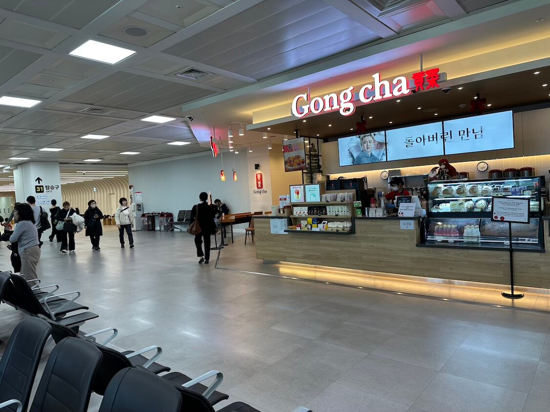 金海空港の国内線でGong cha