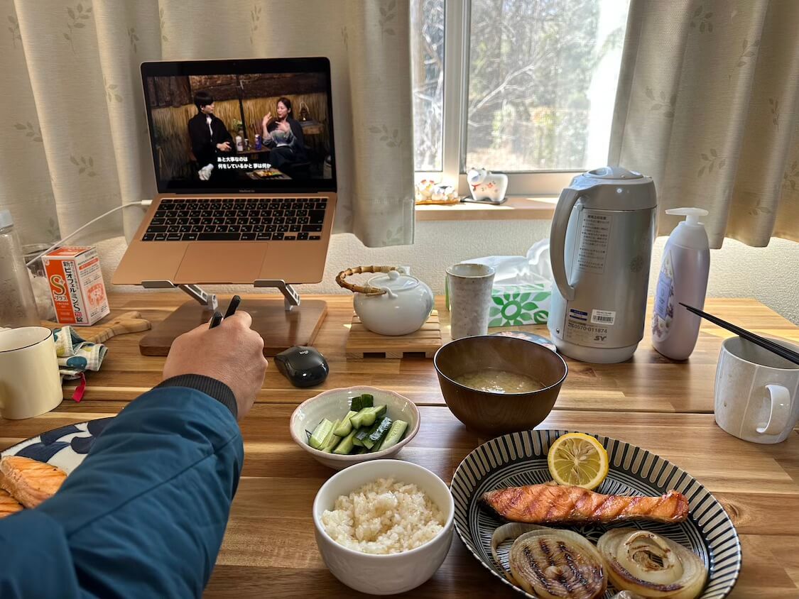 鮭と韓国海苔。韓国ドラマ