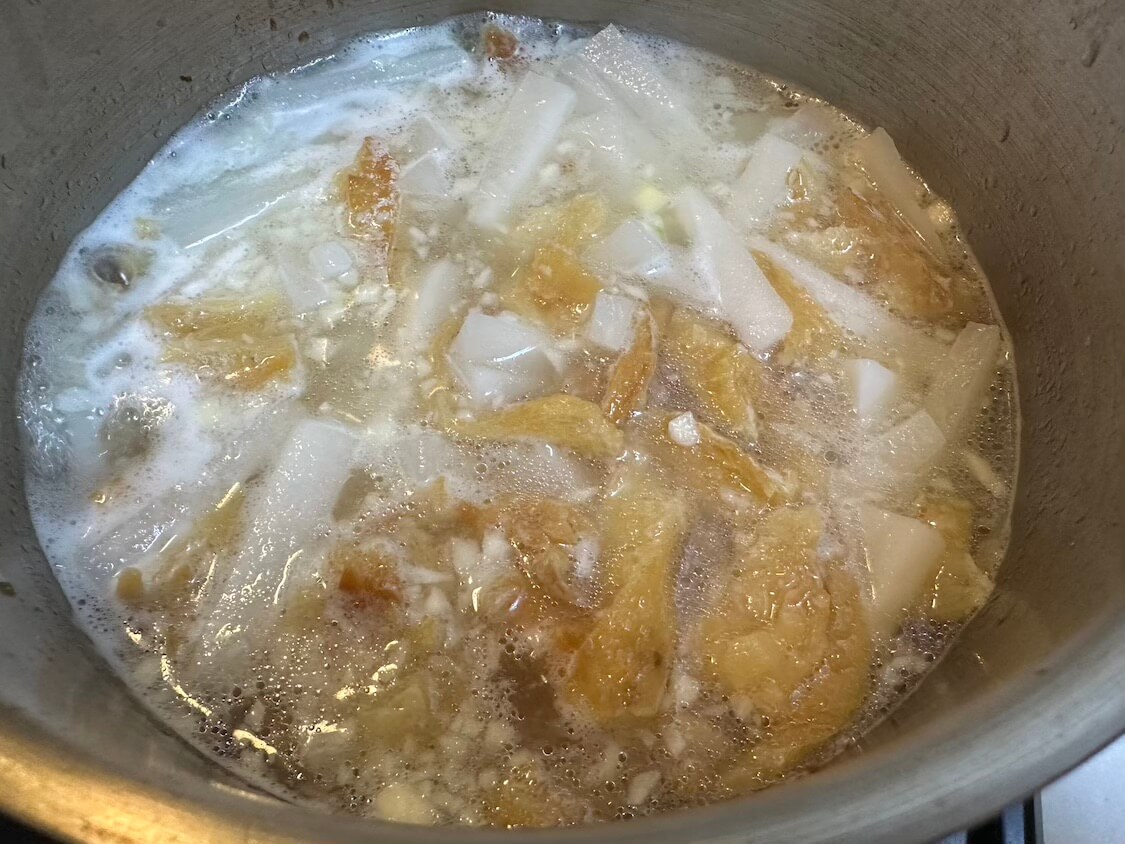 ピリ辛干し鱈スープ