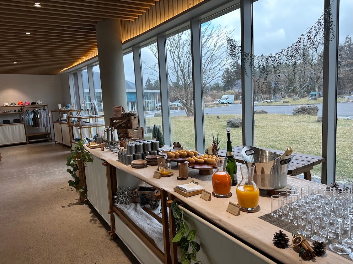 済州島の漢拏山近くの宿でウェルカムドリンク