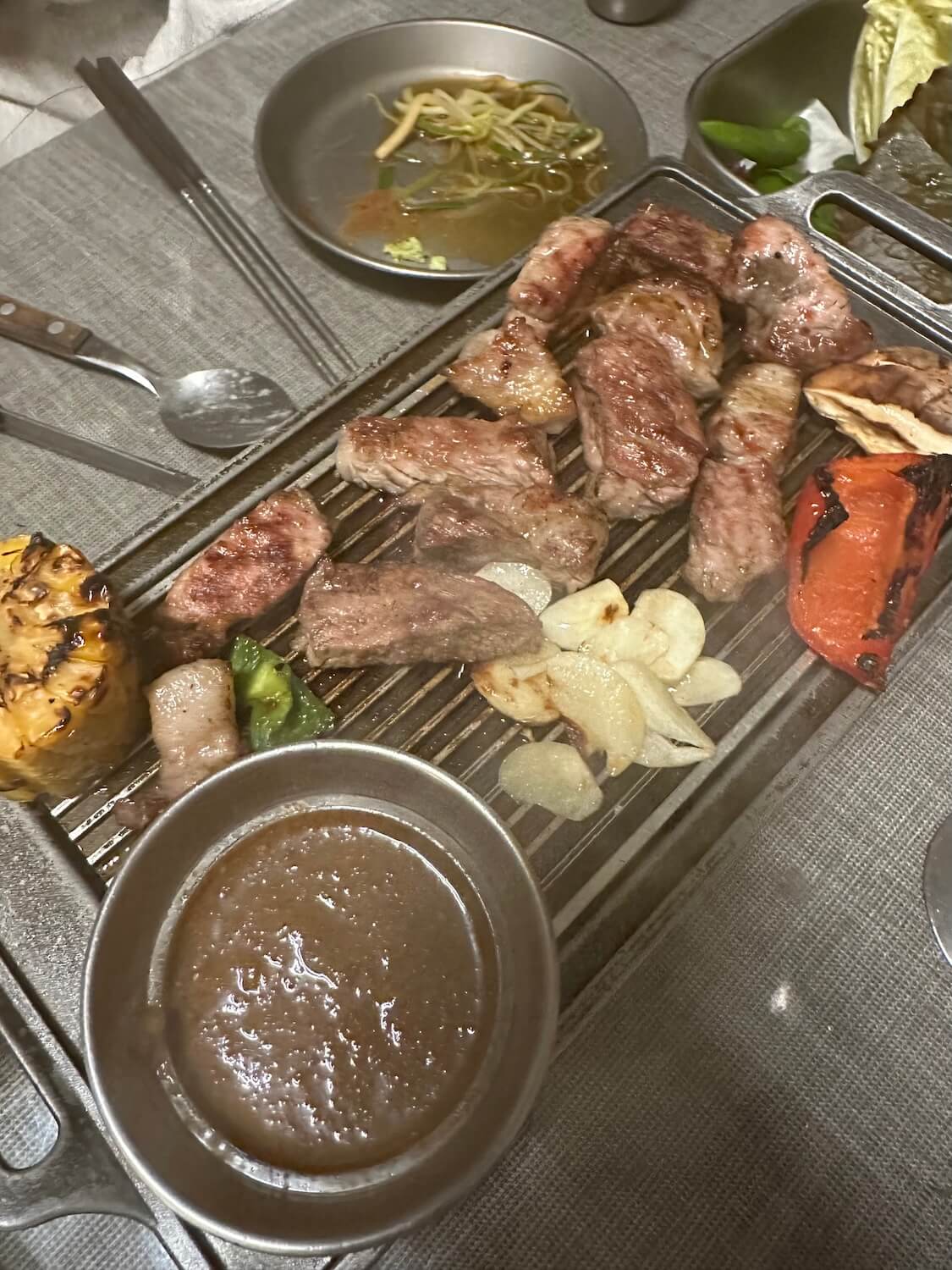 済州島の漢拏山近くの宿でバーベキュー。モンゴル式リゾートでゆっくり〜