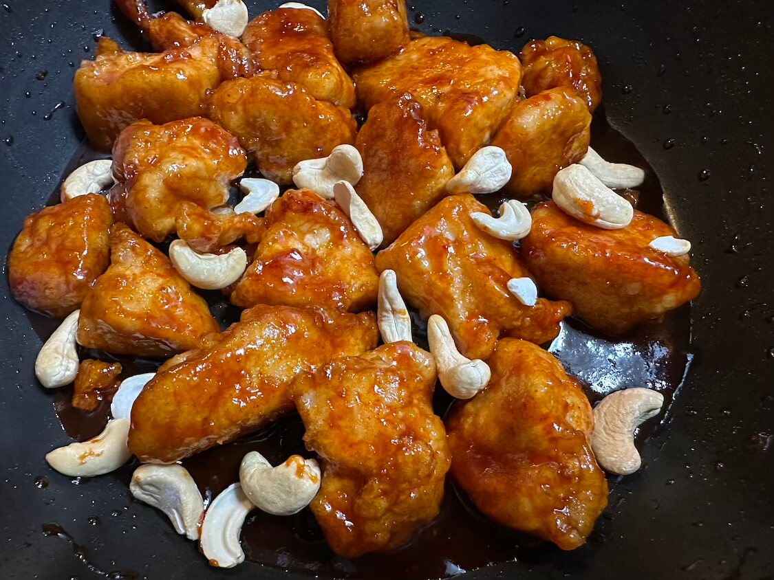 ナッツたっぷりヤンニョムチキンの作り方